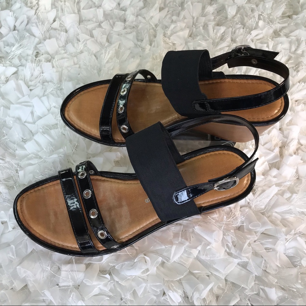 Italian shoemaker wedges